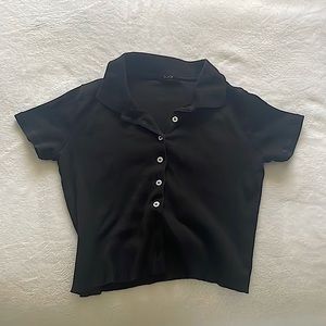 Brandy Melville button down cropped collard tee